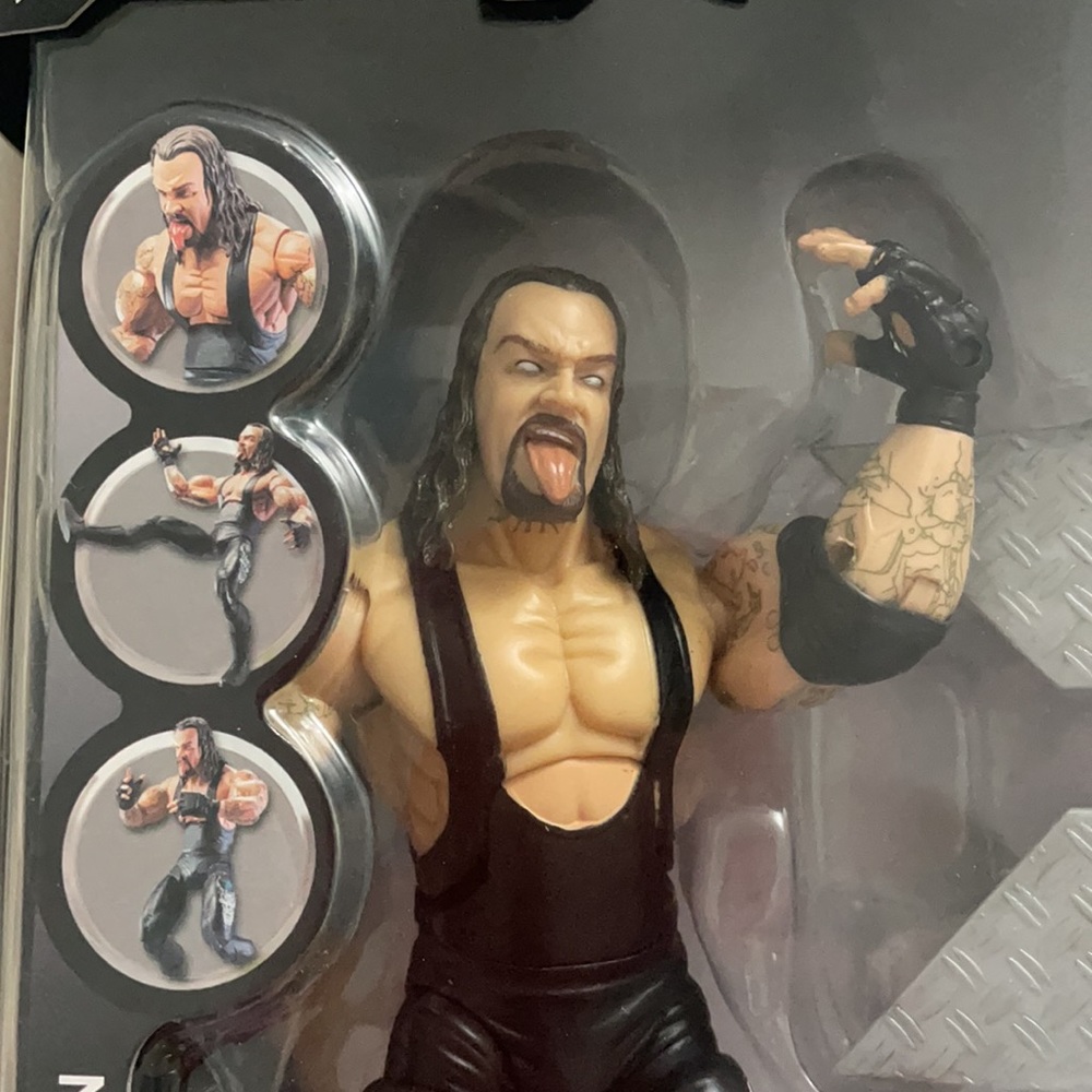 WWE Deluxe Aggression series 8 Undertaker - Picture 2 of 9